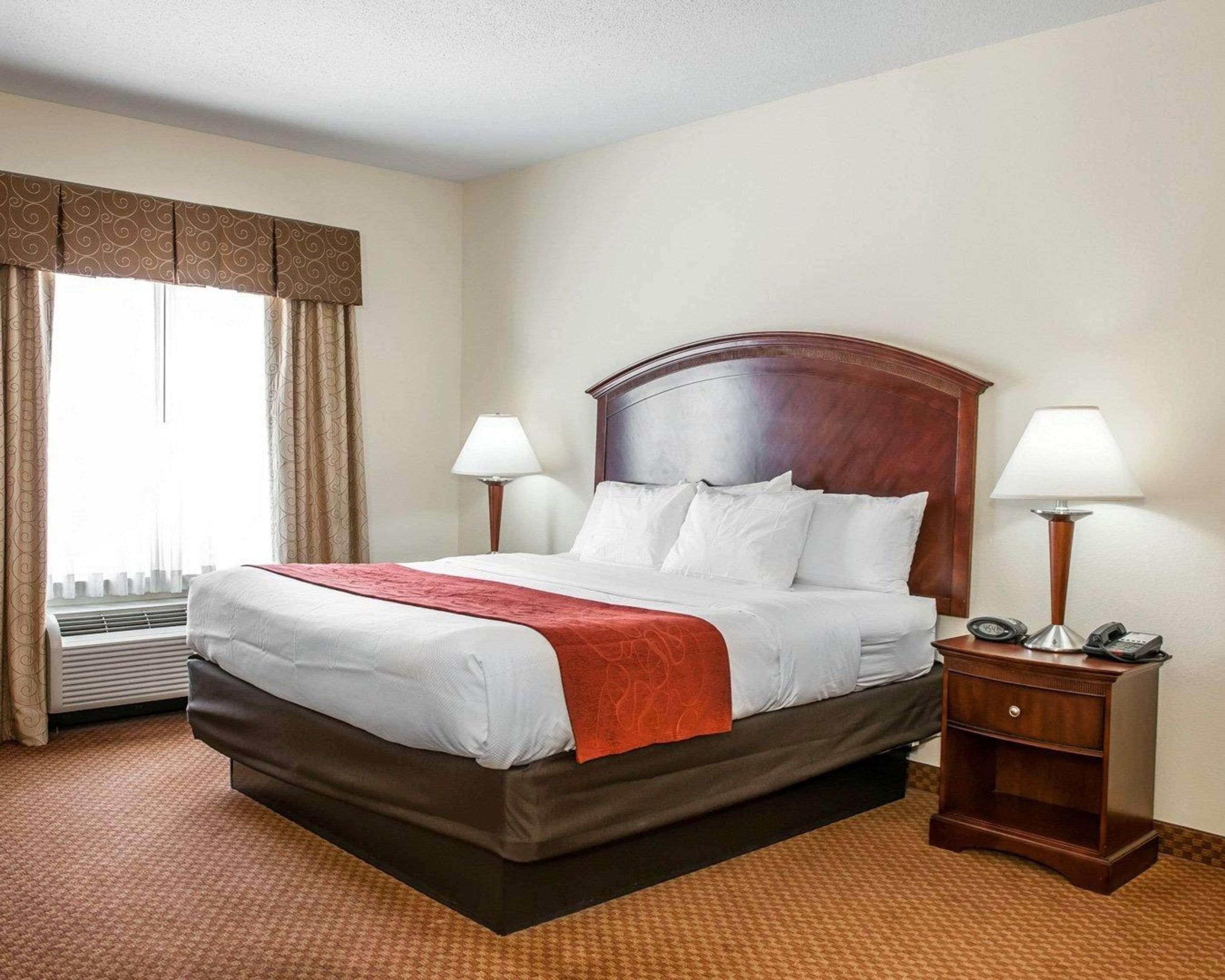 Comfort Suites Near Indianapolis Airport Экстерьер фото