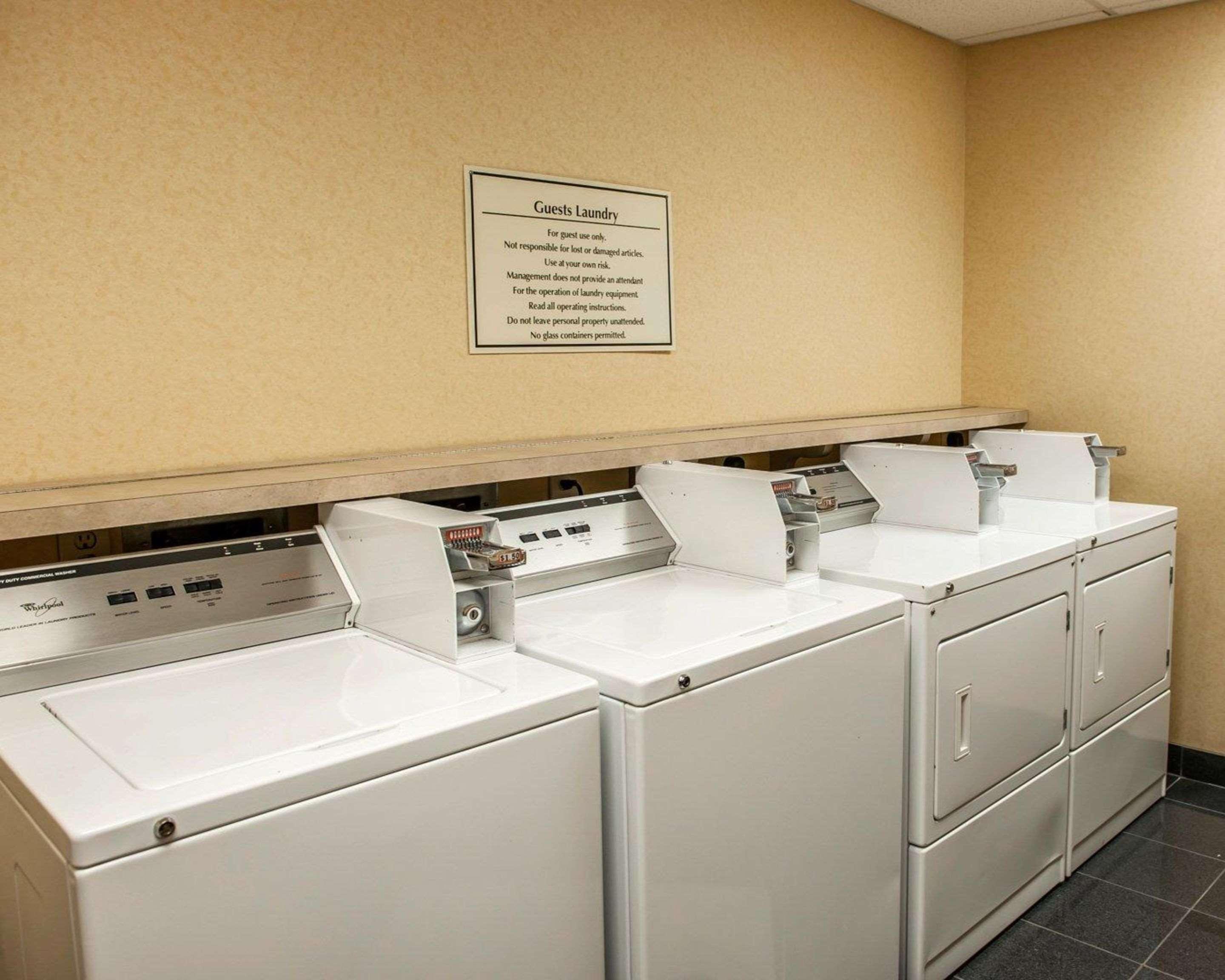 Comfort Suites Near Indianapolis Airport Экстерьер фото