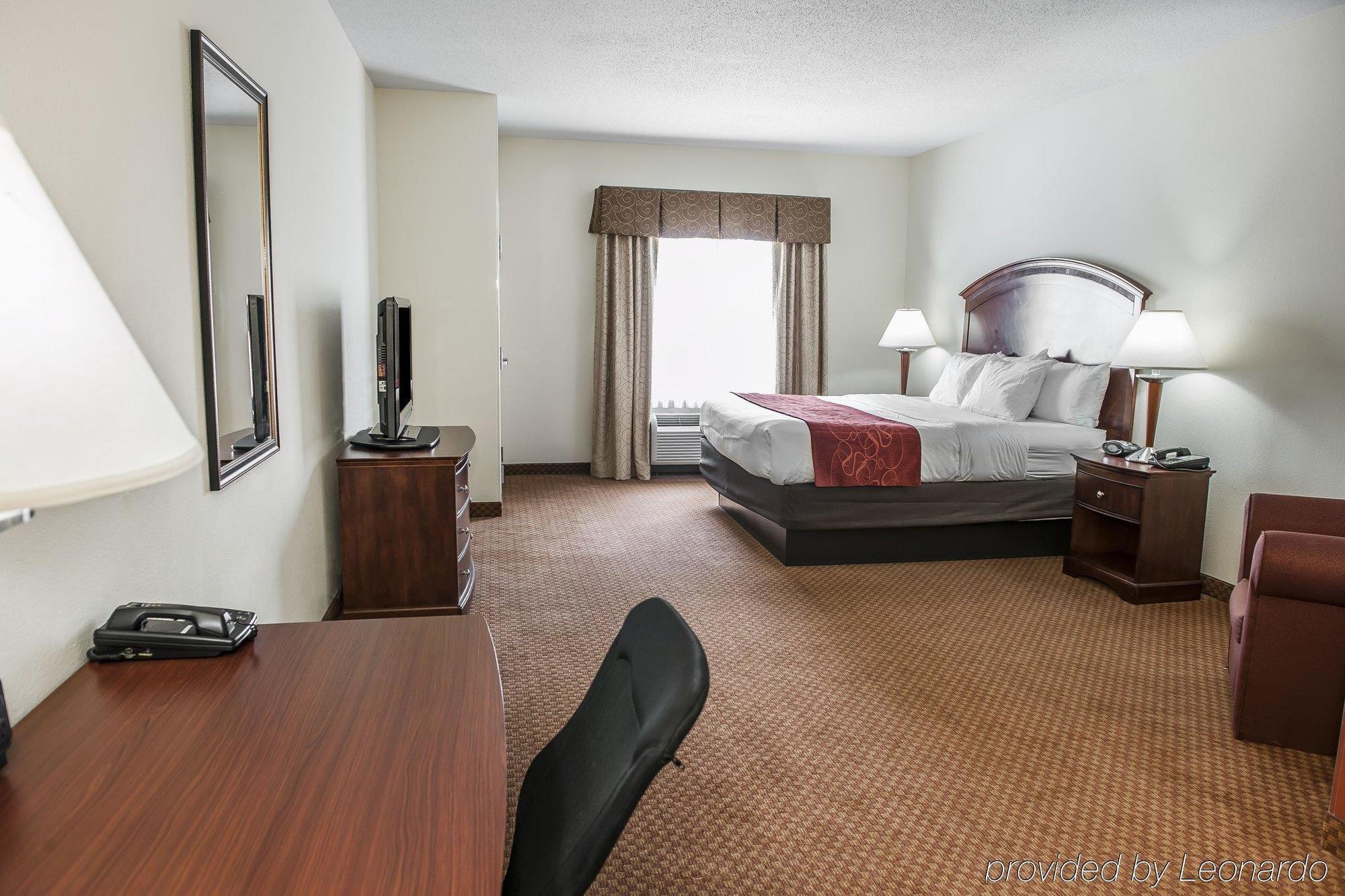 Comfort Suites Near Indianapolis Airport Экстерьер фото